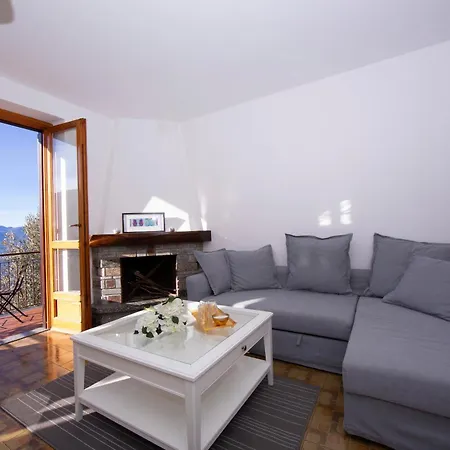 Balcone Di Appartement Perledo
