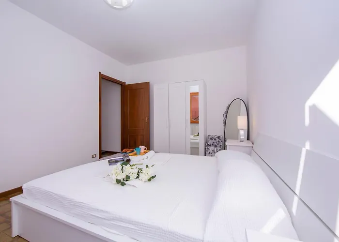 Balcone Di Appartement Perledo