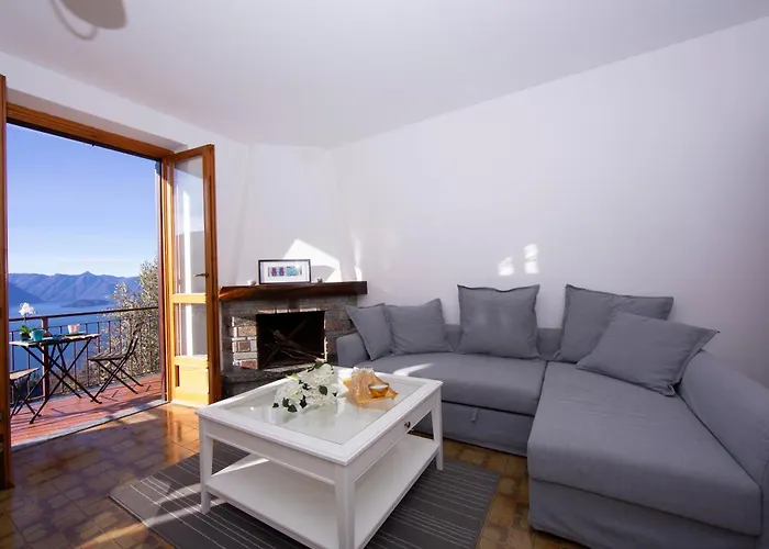 Balcone Di Appartement Perledo